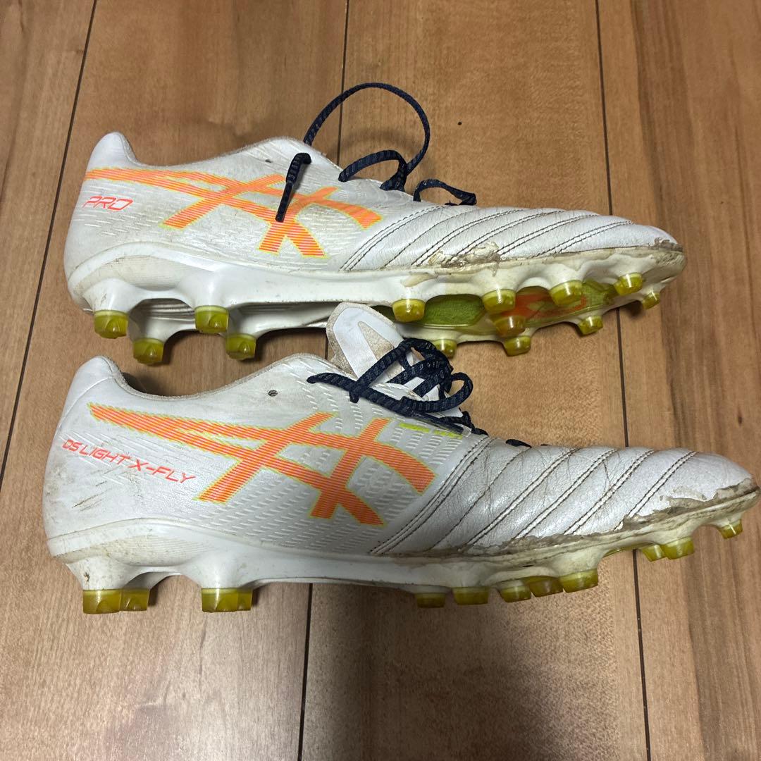 ASICS DS LIGHT X-FLY PRO サッカーシューズ