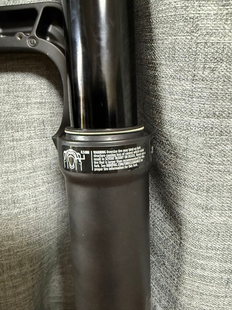 自転車本体 Fox 34 Rhythm 140 travel 29er