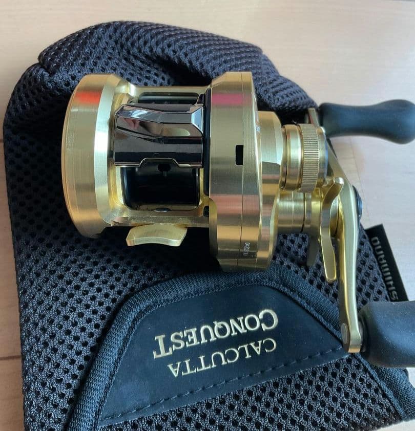 SHIMANO シマノ カルカッタコンクエスト 100 右