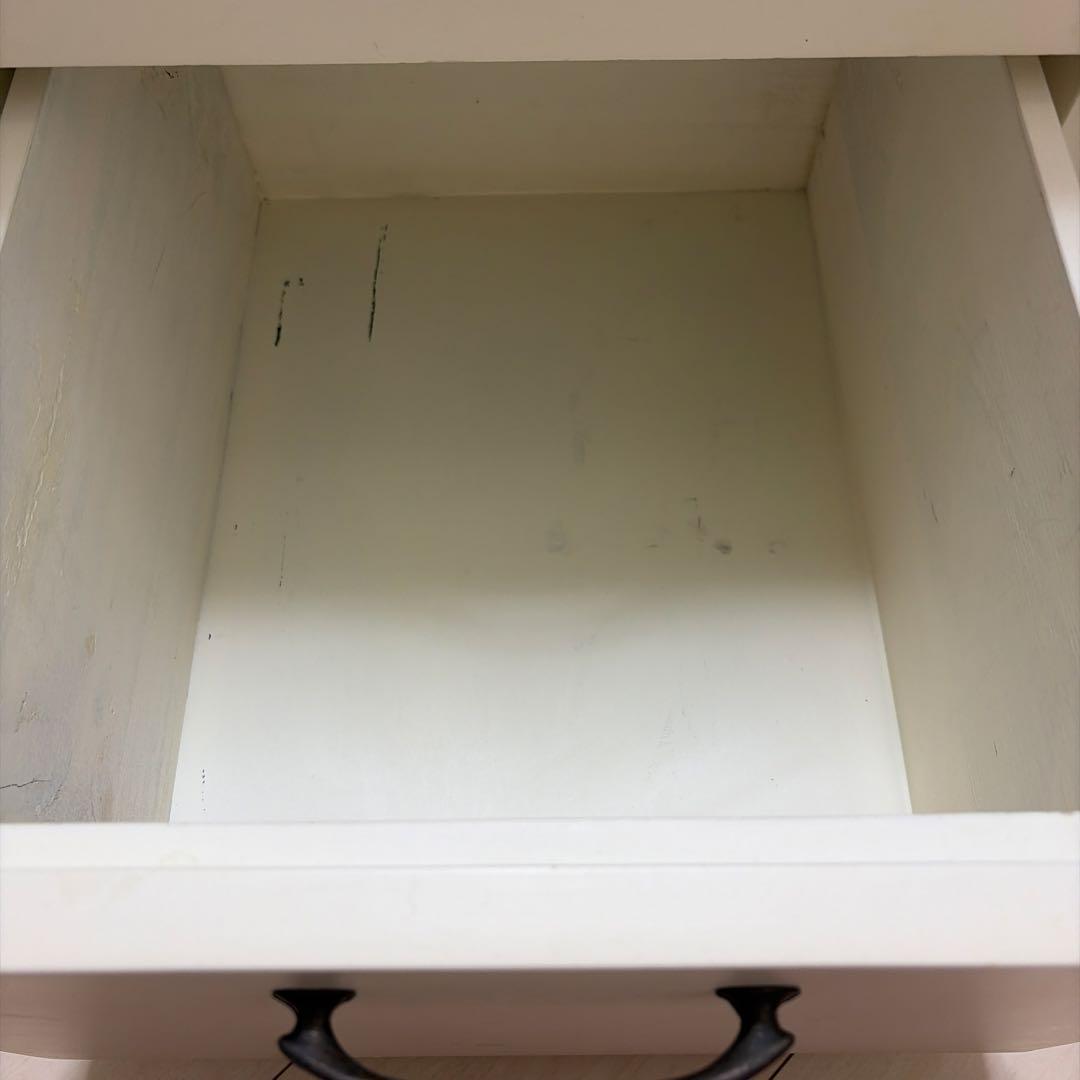 机 (椅子と引き出しのセット出品です。)