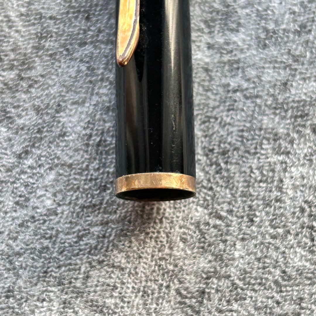 w*4様 【ジャンク品】 万年筆 │ Pelikan 400 2本 │ ニブ：有