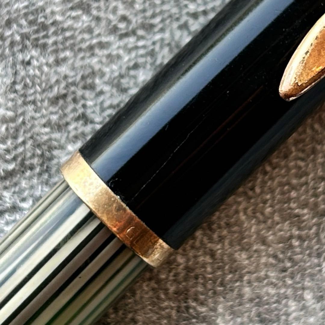 w*4様 【ジャンク品】 万年筆 │ Pelikan 400 2本 │ ニブ：有