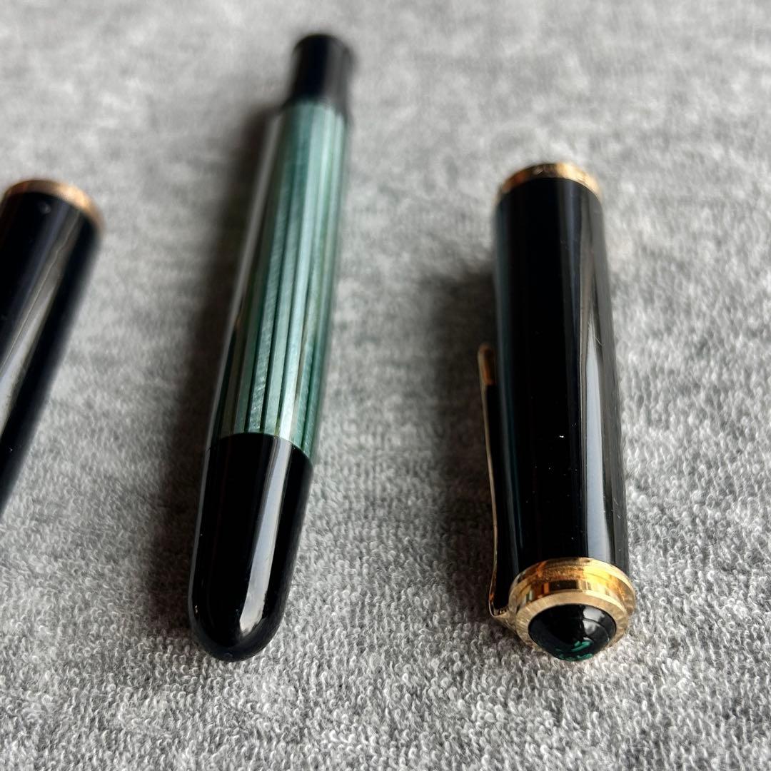 w*4様 【ジャンク品】 万年筆 │ Pelikan 400 2本 │ ニブ：有