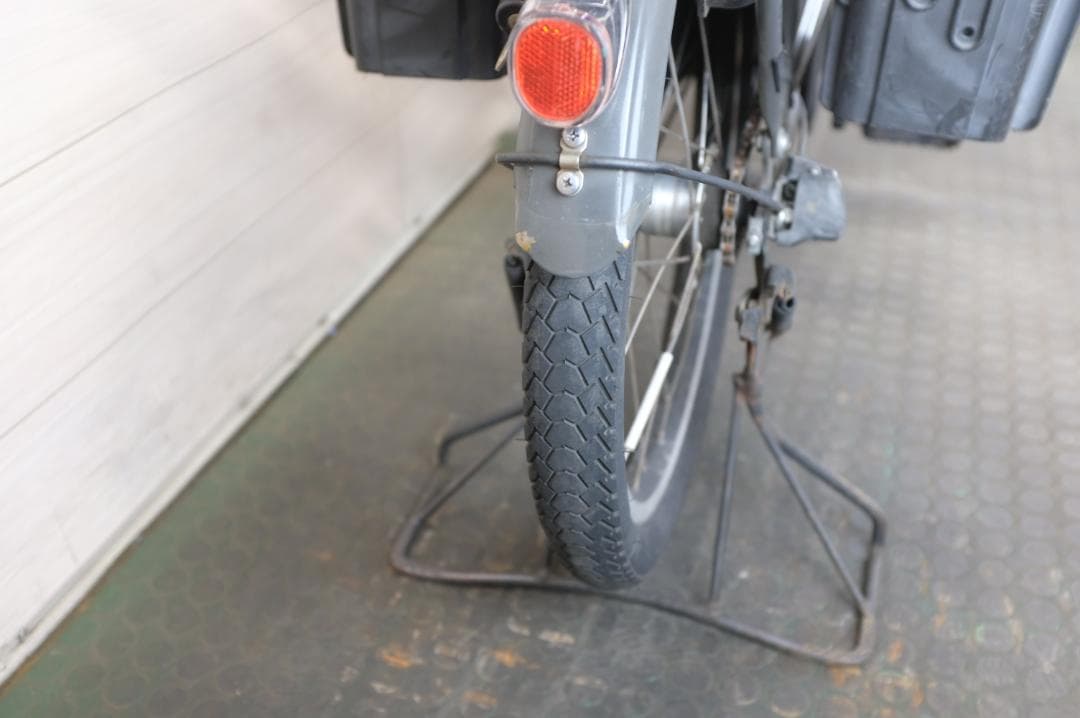 電動自転車 ブリヂストン製　BIKKE　 20インチ 3段変速 8.7Ah