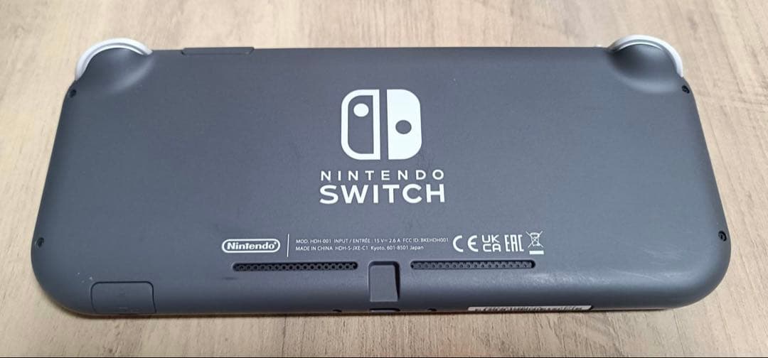 switchスプラトゥーン2セットswitch lite カセット付