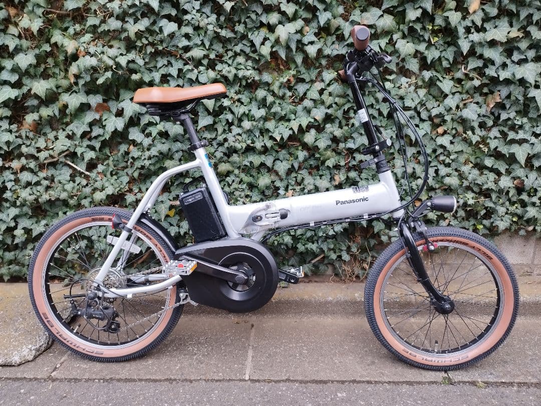 現行型バッテリーモデル カスタム オフタイム スパークルメタリックシルバー