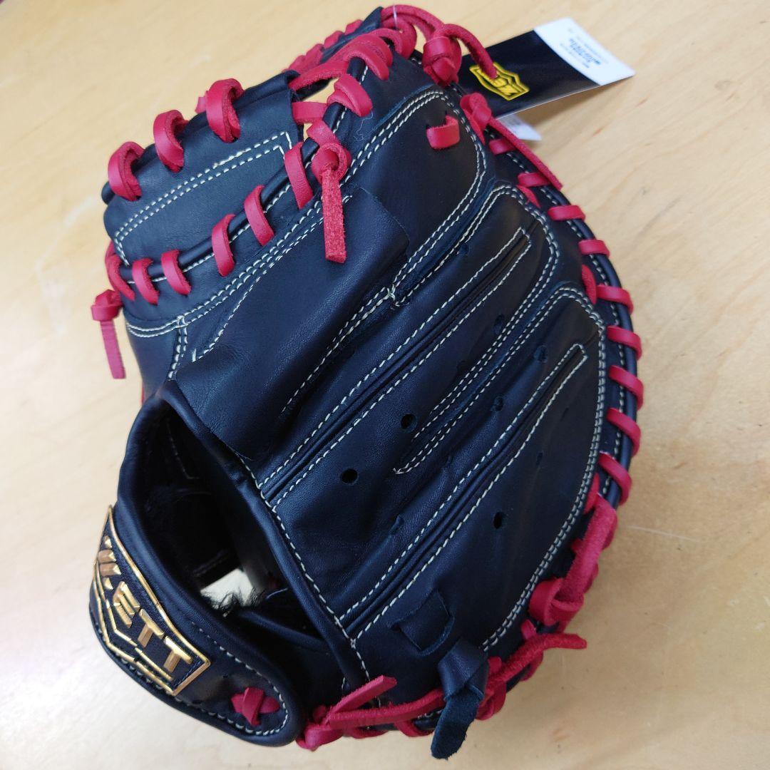 【未使用】￥14110　ゼット少年軟式キャッチャーミット左投　黒/赤