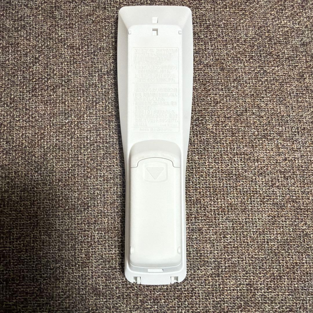 富士通　エアコンリモコン　AR-FDA3J