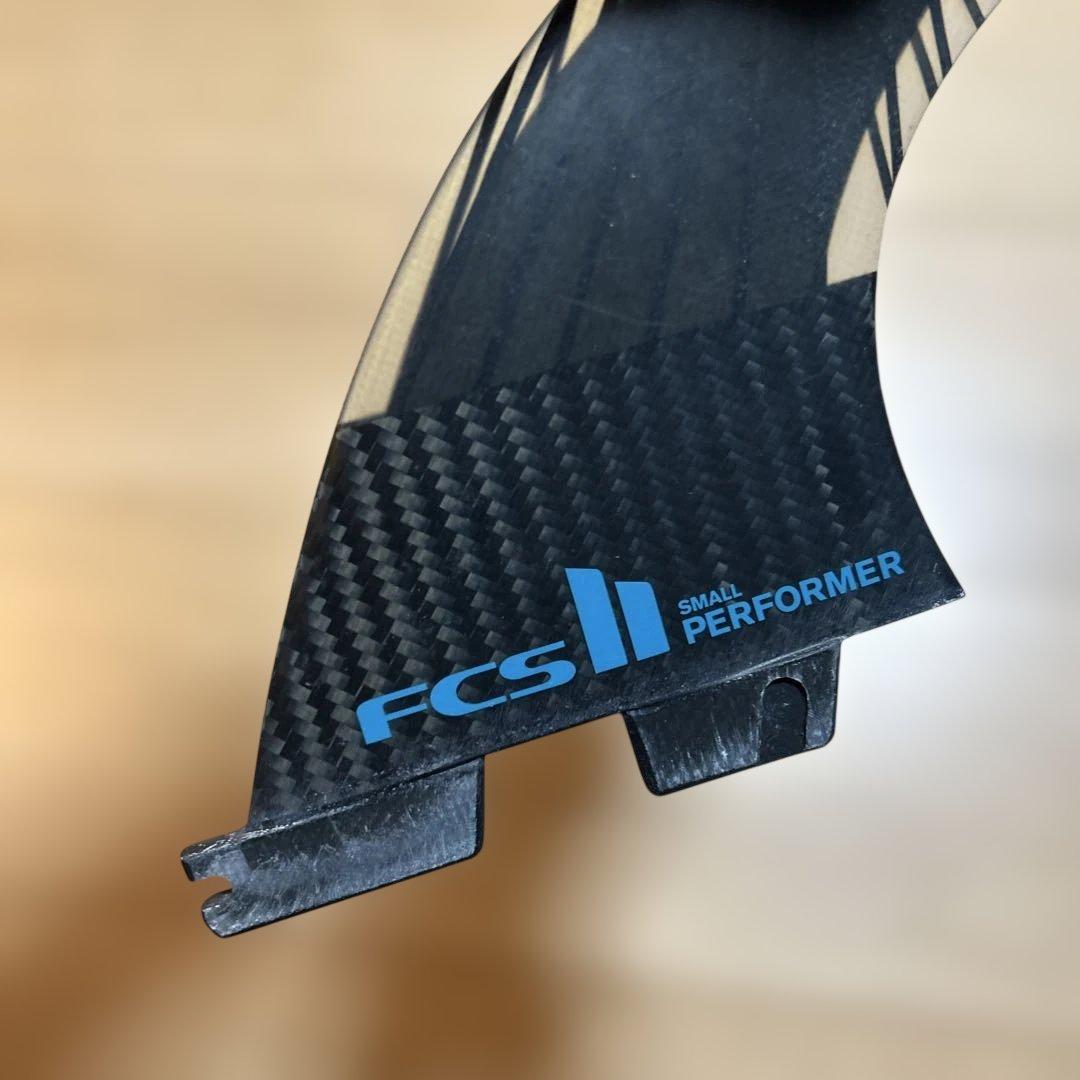 FCS II Performer エアコア　small カーボンファイバー