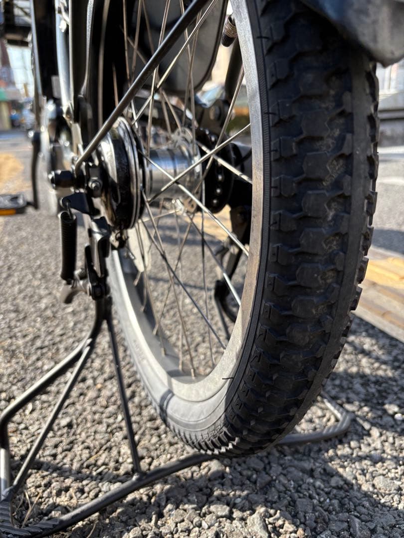 中古20㌅YAMAHA電動アシスト自転車　8.9Ah 大阪　033
