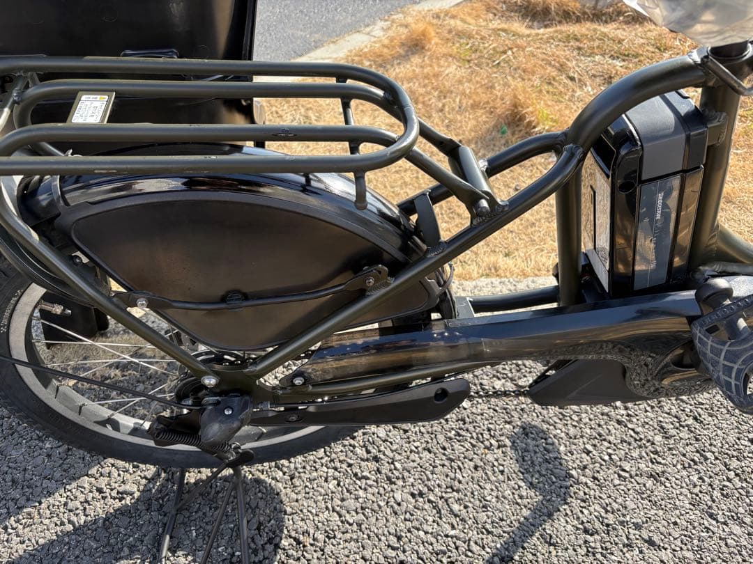 中古20㌅YAMAHA電動アシスト自転車　8.9Ah 大阪　033