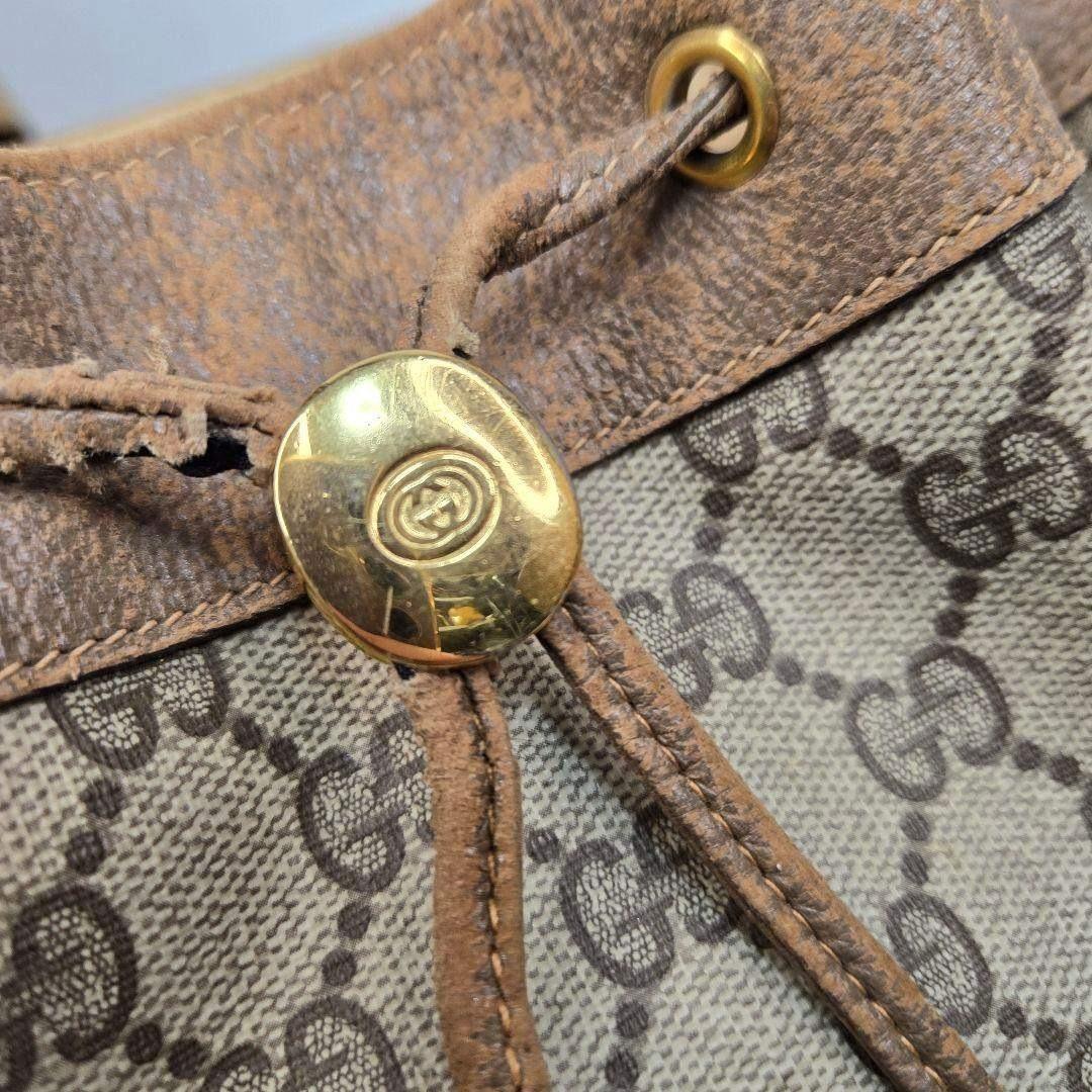 GUCCI ショルダーバッグ 巾着型 GGスプリーム シェリーライン