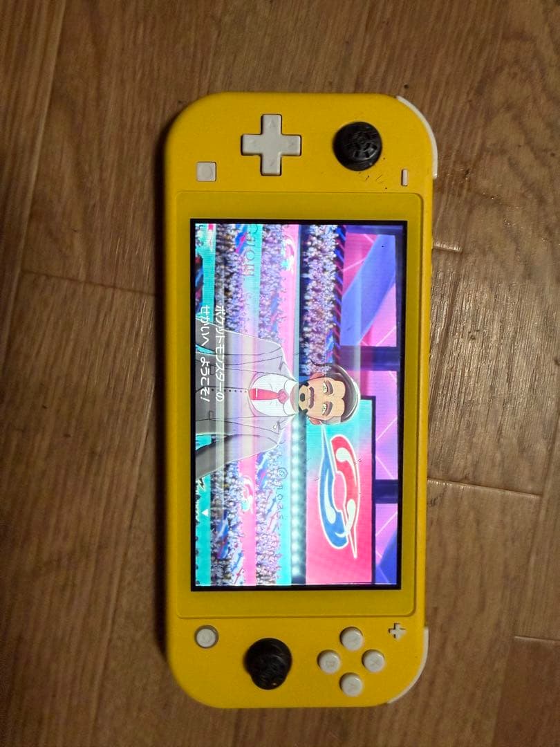 NINTENDO SWITCH LITE イエロー　HDH-001