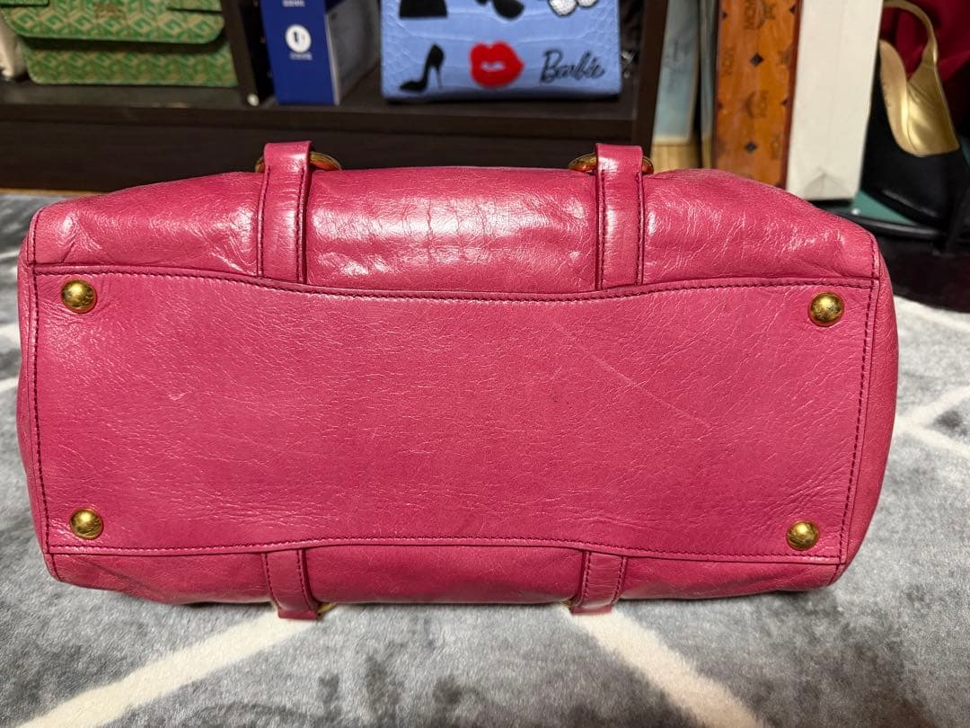 MIU MIU ピンク レザー ハンドバッグ