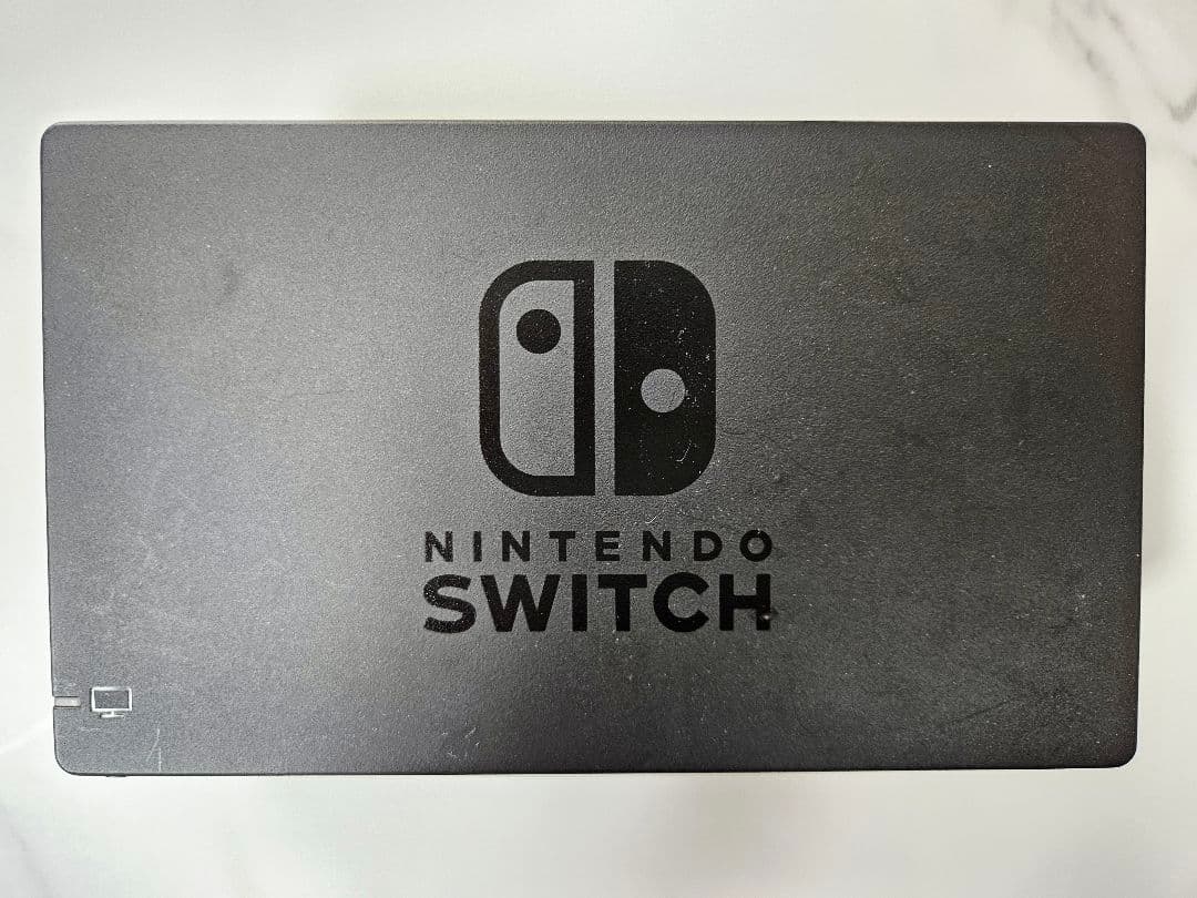 【純正ケース付き】Nintendo Switch 本体 HAC-001
