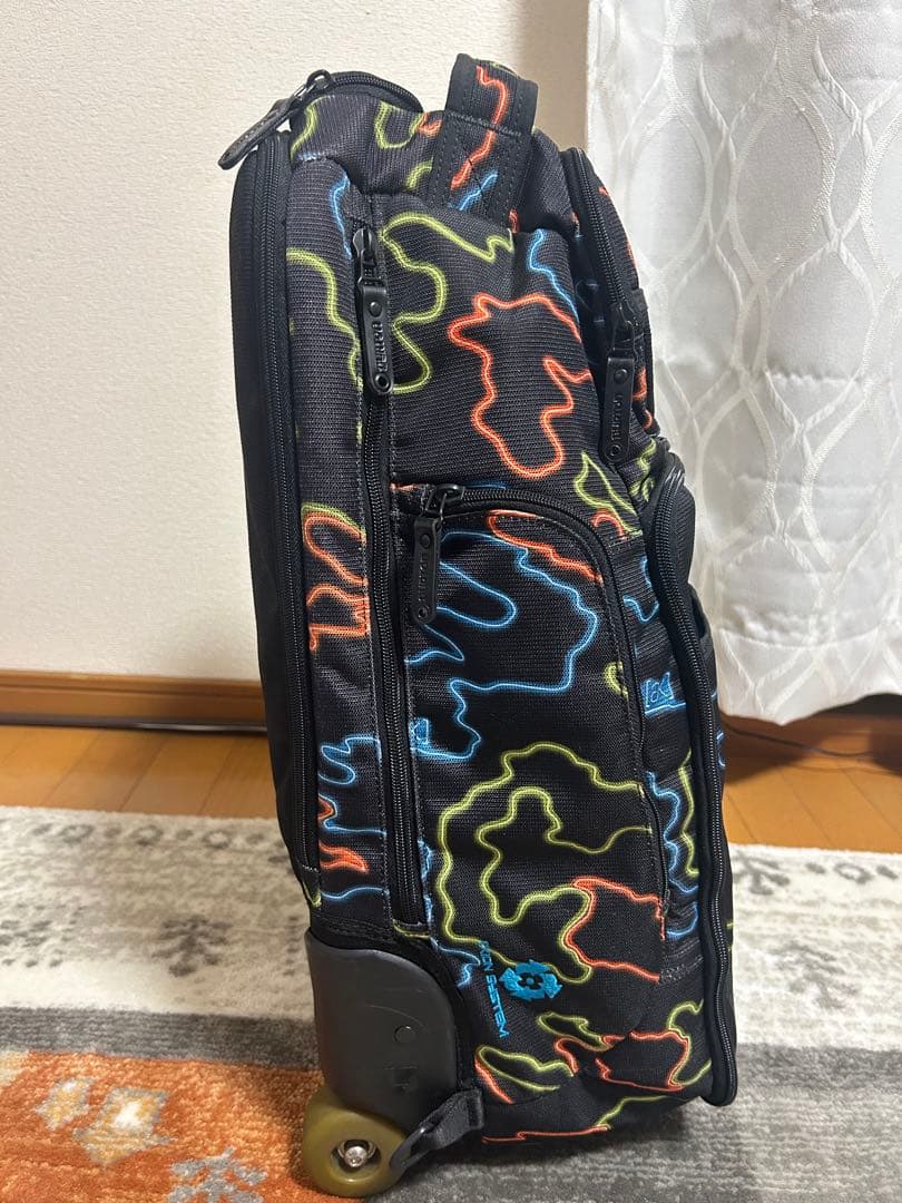 Burton キャリーバック　リュック　2way バートン　機内持ち込み可能