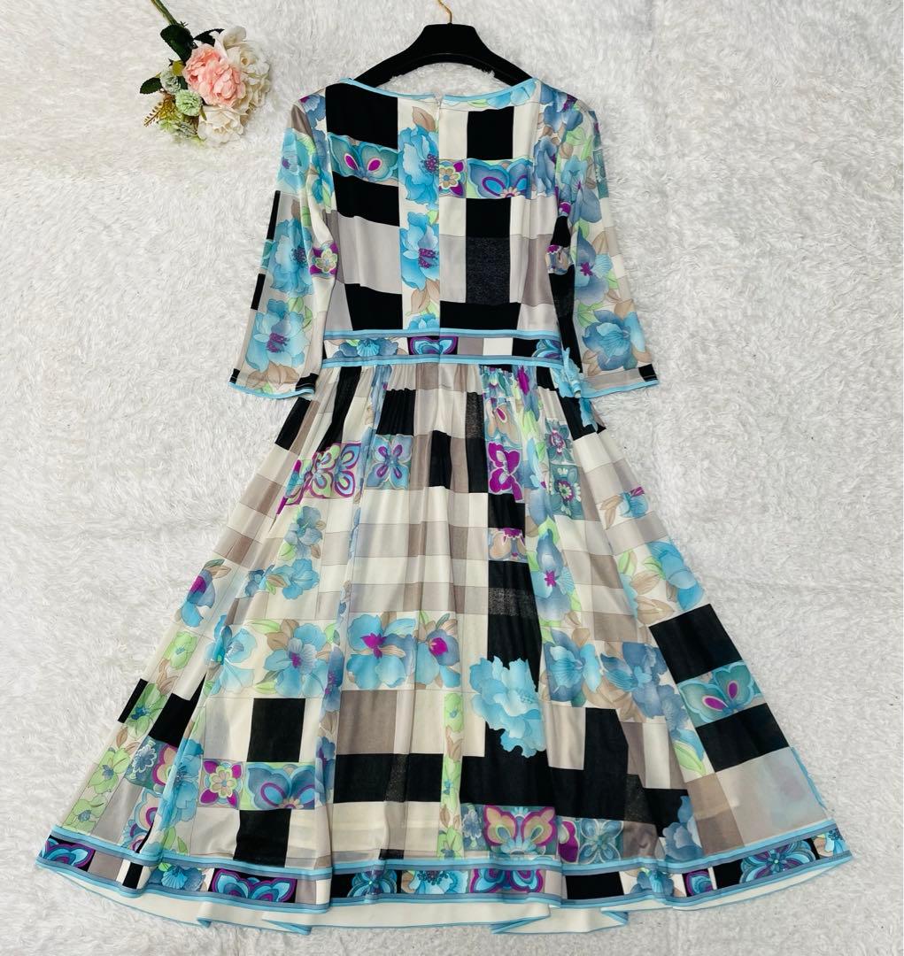 美品✨レオナール　カンカン素材 ロングワンピース　ベルト　花柄　ブルー　38M