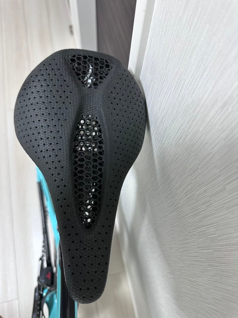 Bianchi oltreXR4disc Di2 総額150万円オーバー