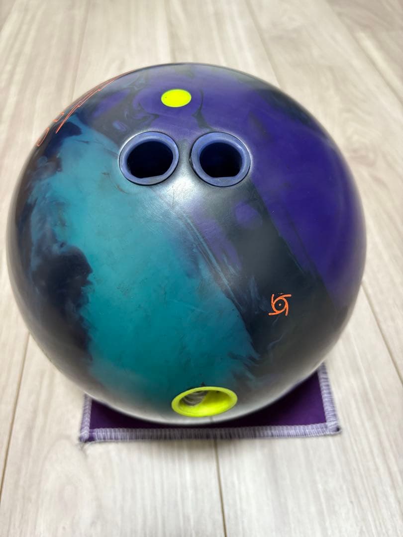 STORM ALPHA CRUX（アルファ クラックス） 15ポンド
