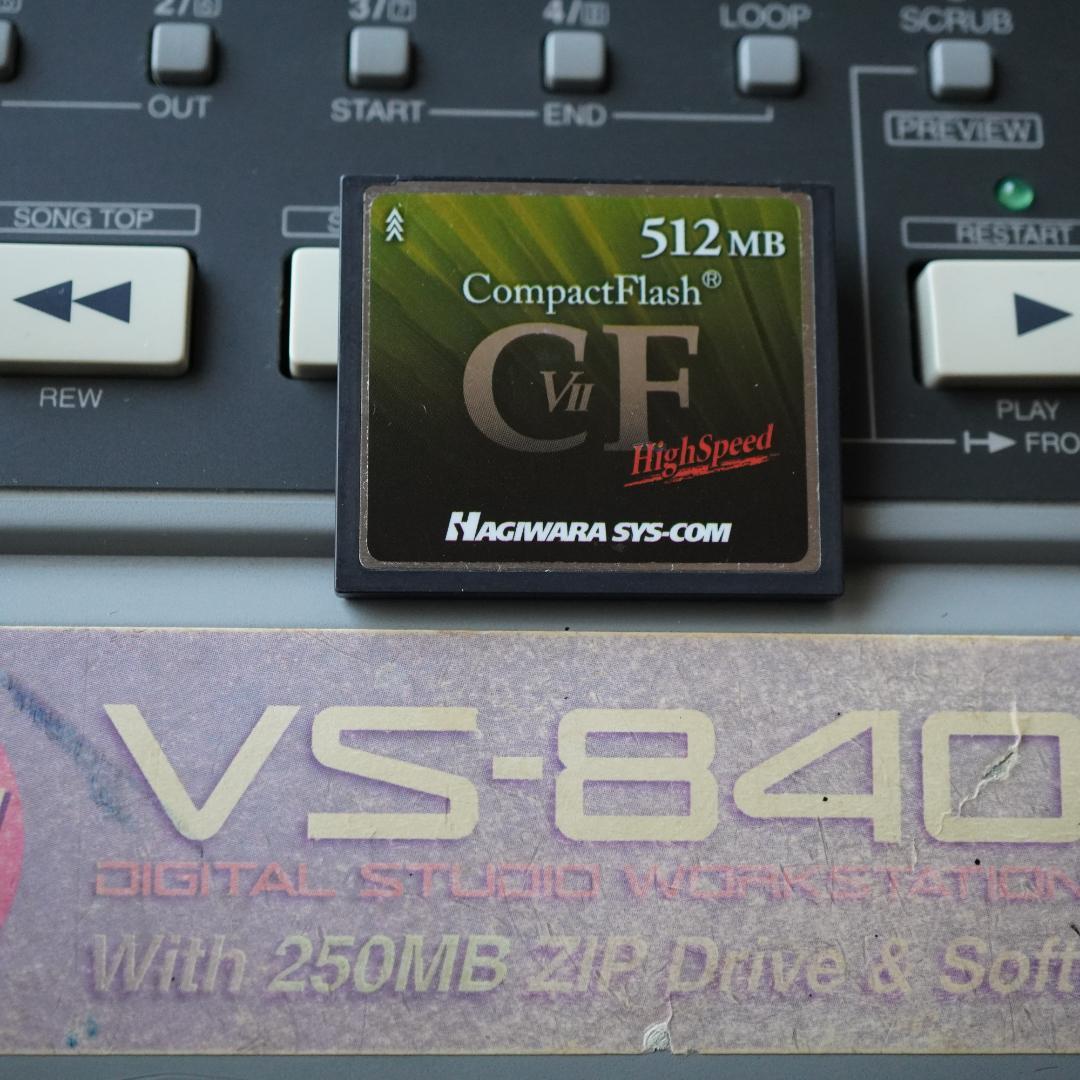 Roland VS-840EX (+CFディスクドライブ)
