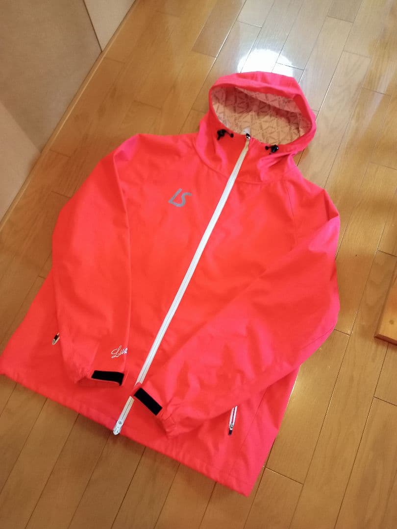R*様 ルースイソンブラ　厚手生地　タフタジャケット　赤　М　美品　セット