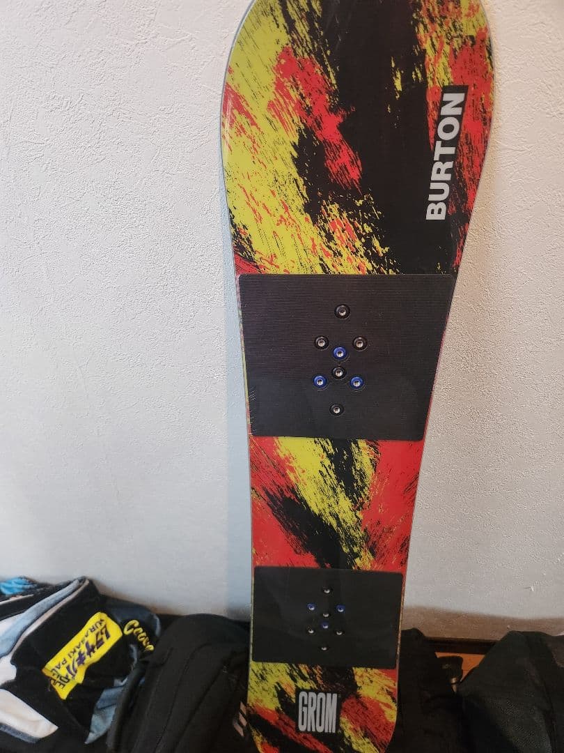 か*る様 BURTON GROM スノーボード 未使用