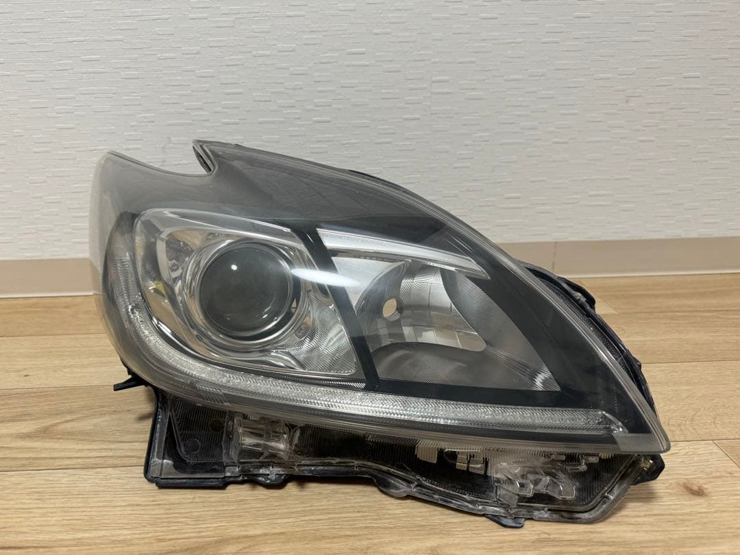 プリウス30 G's 純正ヘッドライト　左右セット　ポジション点灯OK