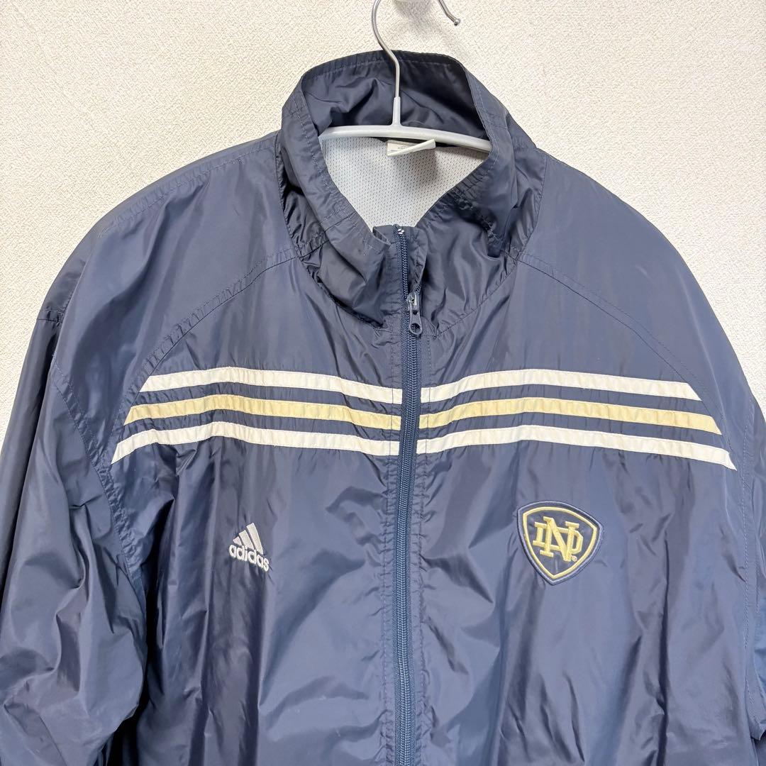 adidas ウィンドブレーカー