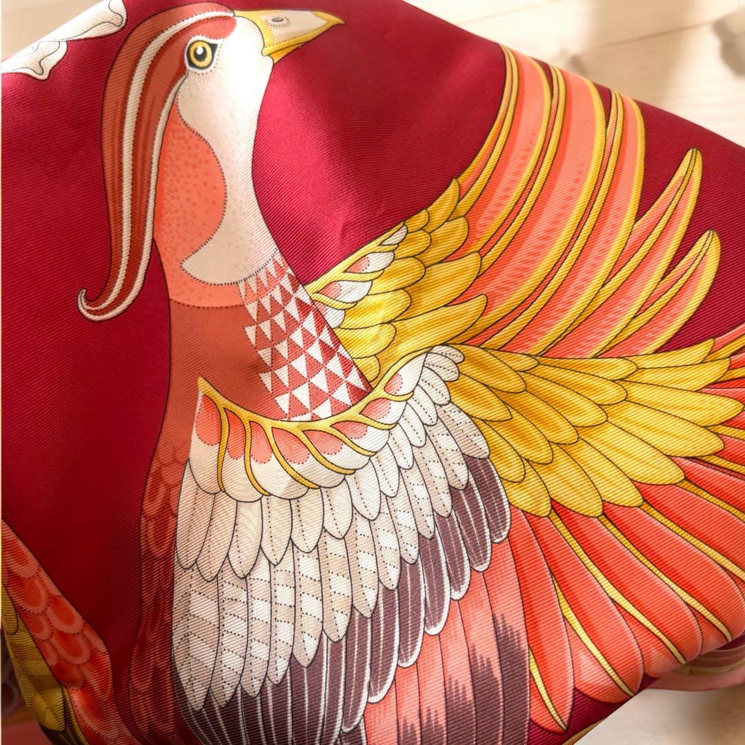 Salvatore Ferragamo 大判 シルクスカーフ 鳥 鴨