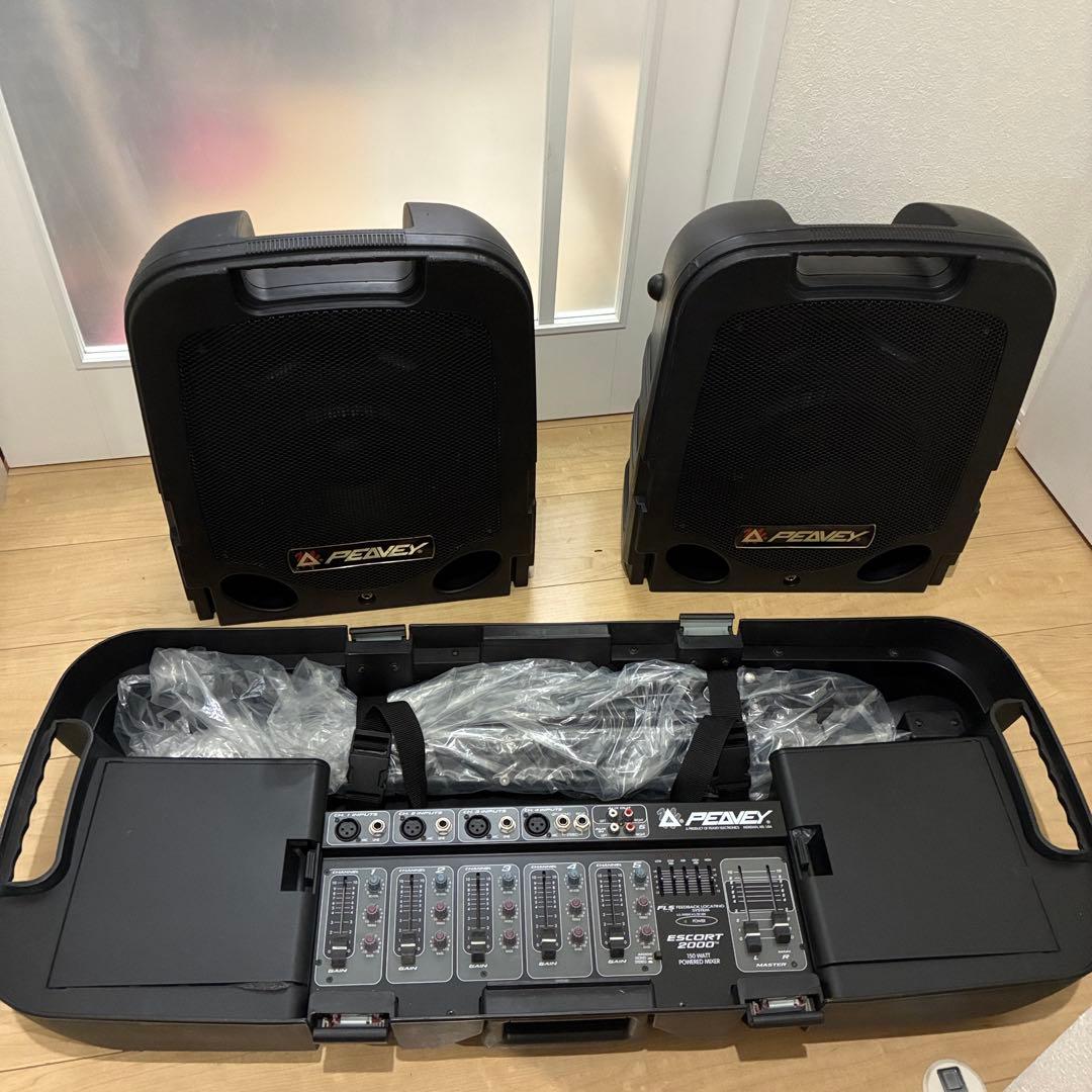 希少！PEAVEY ESCORT 2000 ピービー ポータブル PAシステム
